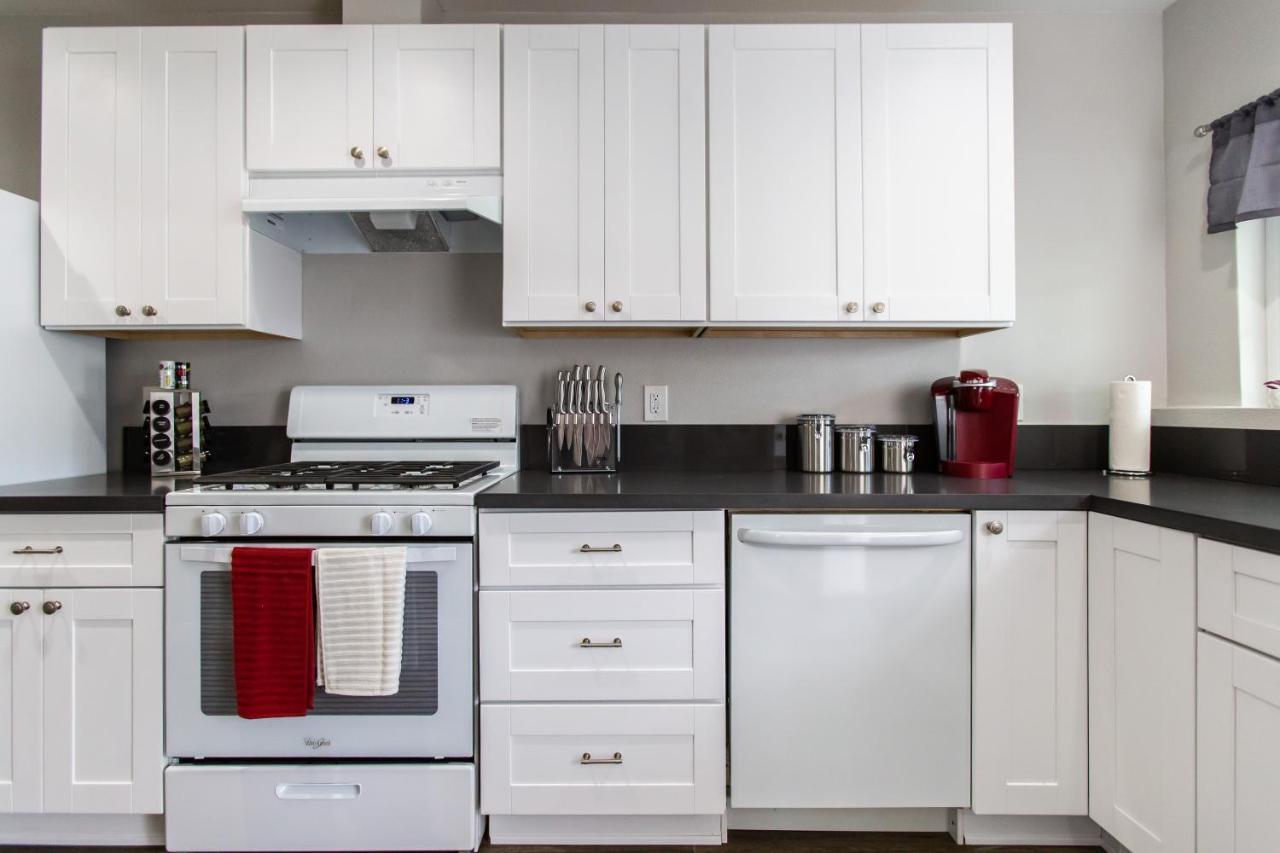 Long Beach Duplex King Bed Pet Friendly Nurses Surgeon Business Travelers Near St Marys Medical Center & Downtown Exterior foto